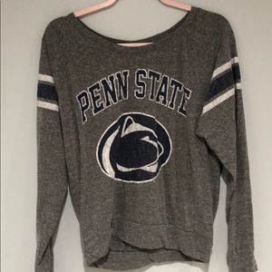 💙Penn State💙 top that’s light weight!